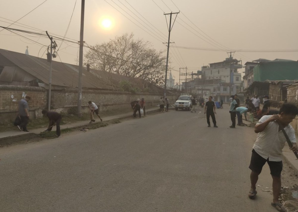 Volunteers participate in the joint cleanliness drive in Dimapur on March 29.